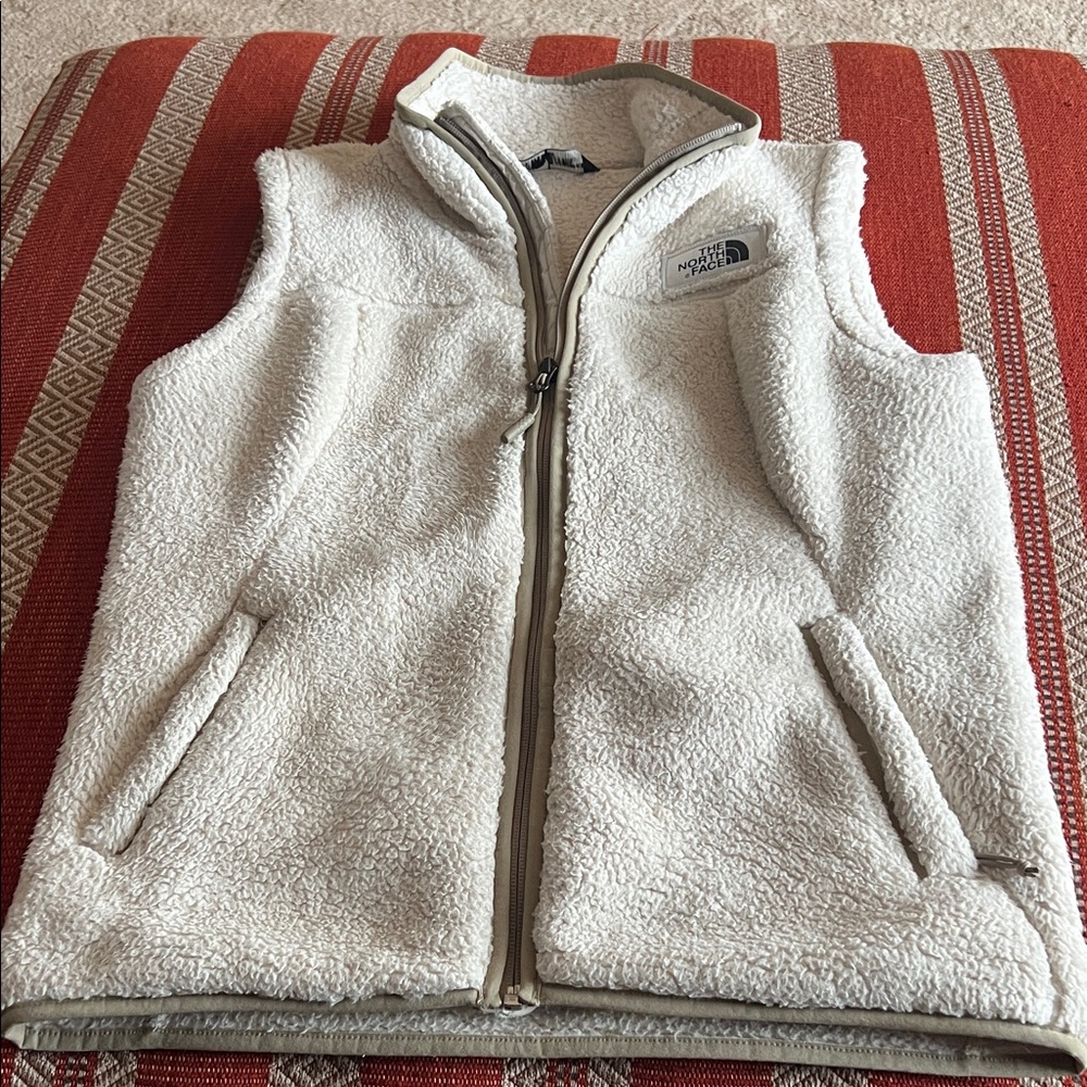 The North Face woman’s Cream Fleece Vest